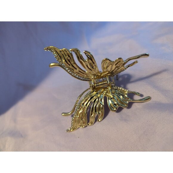 Gold Tone Butterfly Hair Claw Clip Rhinestone Accents & Intricate Wing Design - Picture 1 of 3